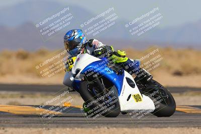 media/Mar-22-2025-CVMA (Sat) [[462c0ffedb]]/Race 13-Amateur Supersport Middleweight/